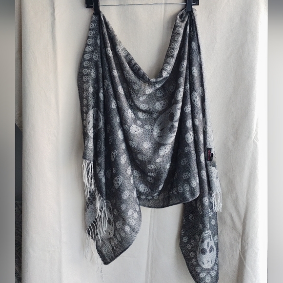 2$20💀SKULL💀Scarf&Shawl - Picture 3 of 8